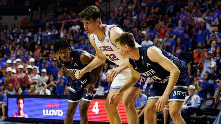 Florida’s Olivier Rioux becomes tallest college basketball player