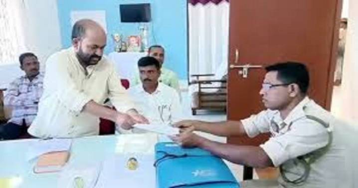 CPIM files FIR against BJP leader over alleged threat to party workers