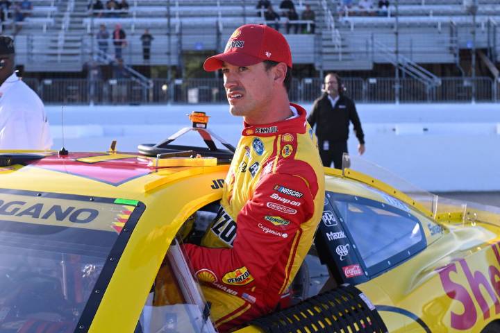 Joey Logano Reveals the Secret of His NASCAR Playoff Success Joey Logano breaks down the simple strategy he relies on to stay competitive throughout the NASCAR playoffs. Jahnavi Sonchhatra 11 hrs ago