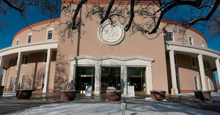 New Mexico Legislature approves bill to backfill food assistance if federal SNAP aid falters
