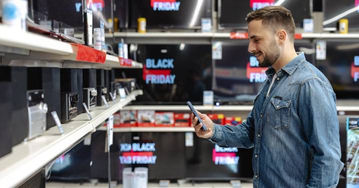 Here's when to find the best Black Friday deals on appliances, electronics, travel and more