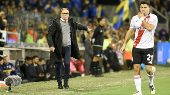 Las dos facetas de Ariel Holan: el rendimiento en la fase regular y en los playoffs