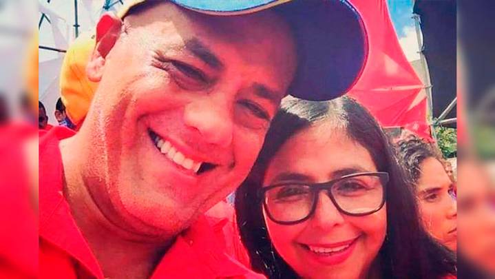 Vicepresidenta Rodríguez celebra la vida de su hermano: "Jorge ha iluminado nuestras vidas con su sonrisa y su amor por la humanidad"