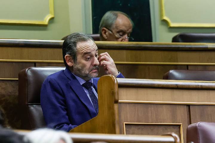 Ábalos pide anular su procesamiento porque se ve "abocado a un cadalso" sin pruebas