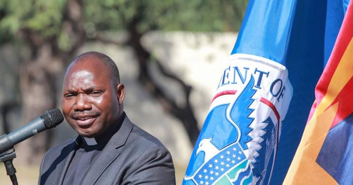 Citizenship test gets tougher: Here's how groups are helping