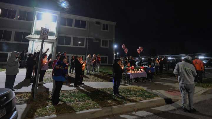 Memorial for homicide victim Bonita Keeble held at her apartment