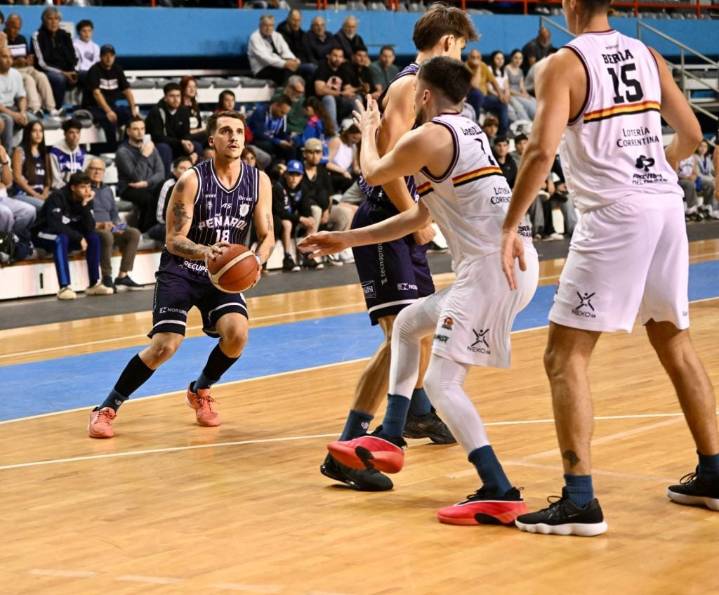 Peñarol puso quinta en una carrera de supervivencia