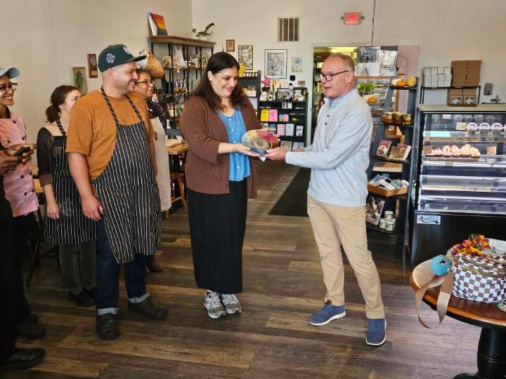 Batavia's New Moon vegan bakery gets Illinois tourism award
