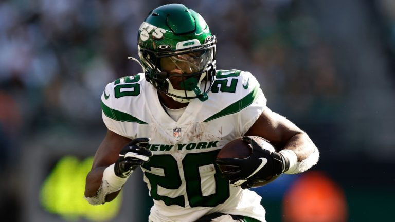 What Is Breece Hall’s Ethnicity, Religion, and Nationality? Exploring NFL RB’s Family Roots and Background All you need to know about New York Jets RB Breece Hall ethnicity, nationality, and religious