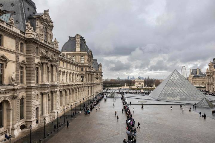 Cae cuarto miembro que participó en robó de joyas en el Louvre