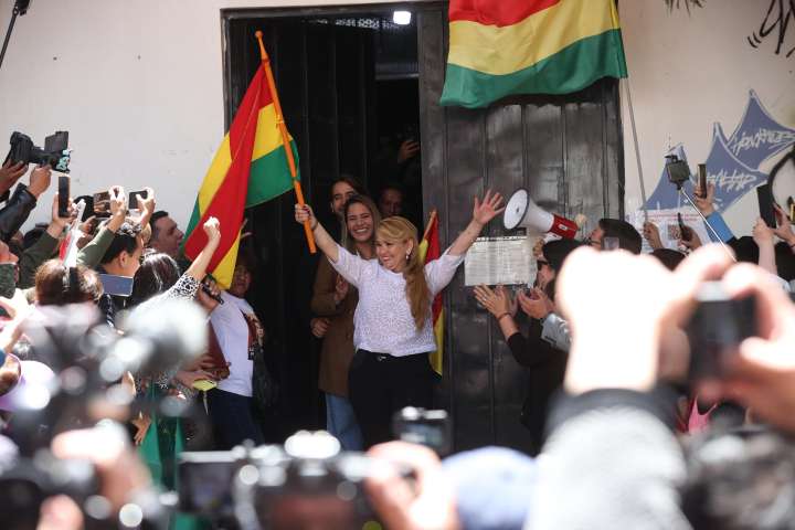 Jeanine Áñez es liberada después de casi cinco años de prisión por crisis 2019