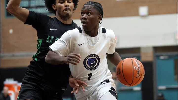 Highly-touted point guard Miles Sadler commits to West Virginia