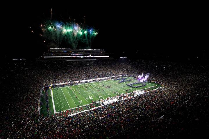 Deadspin | College Football Playoff returns with Friday night lights before Saturday tripleheader