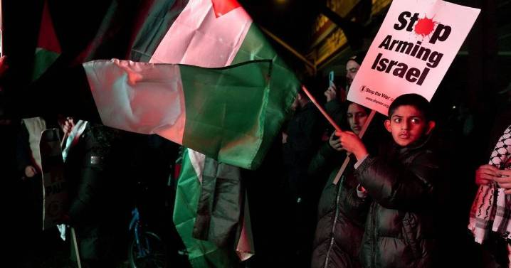 UK police arrest 11 around soccer match between Aston Villa and Israeli club Maccabi Tel Aviv