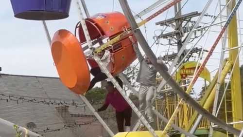2 girls fall from Ferris wheel in Louisiana: sheriff