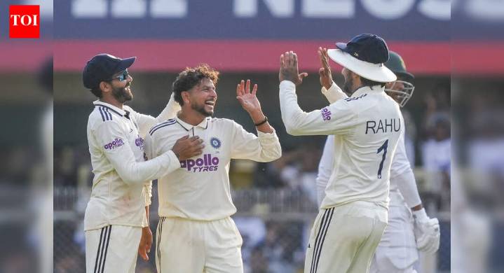 IND vs SA, 2nd Test: Kuldeep Yadav shines with three wickets; South Africa 247/6 at stumps on Day 1