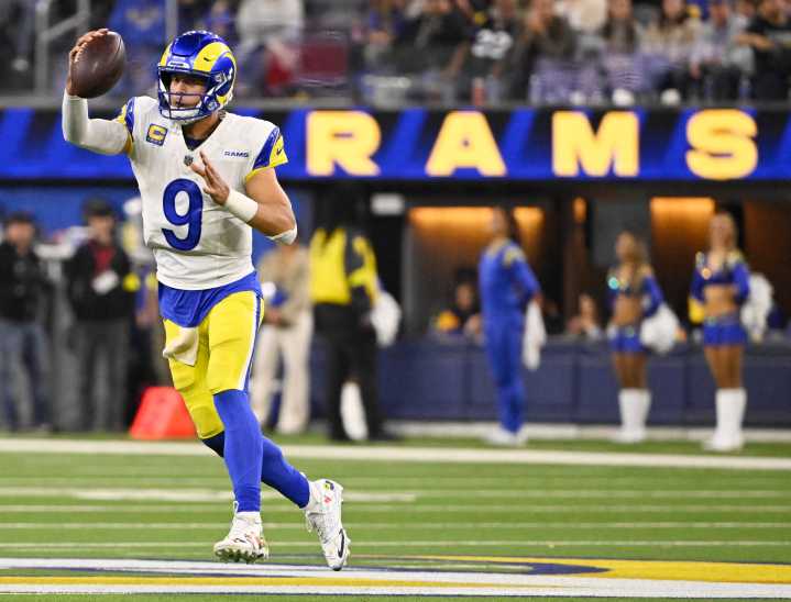 Rams sink Buccaneers to snatch NFC’s top seed from Eagles