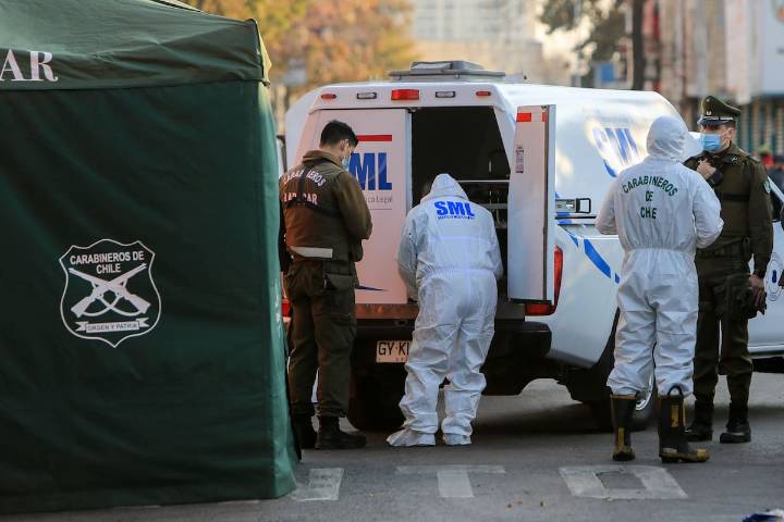 Motociclista muere tras chocar con barrera de contención en El Bosque