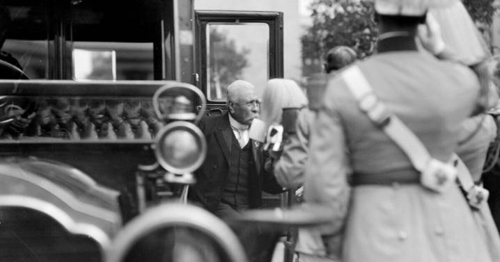 Porfirio Díaz y el primer viaje en automóvil: así comenzó la era motorizada en México