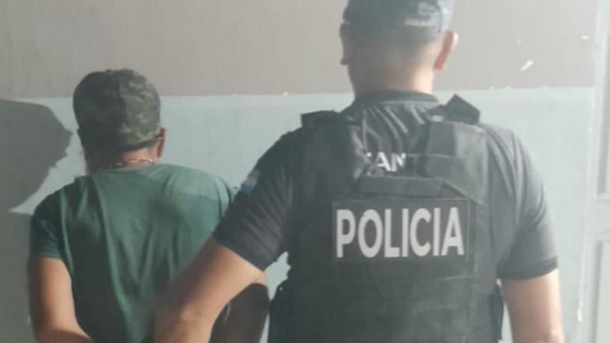 Arrestaron a un hombre por causar disturbios en una iglesia en Santa María