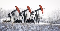 Oil prices: Energy service group predicts lower industry spending