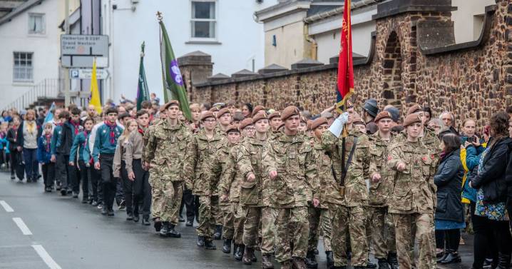 Community unites for Tiverton’s moving Remembrance Sunday tribute