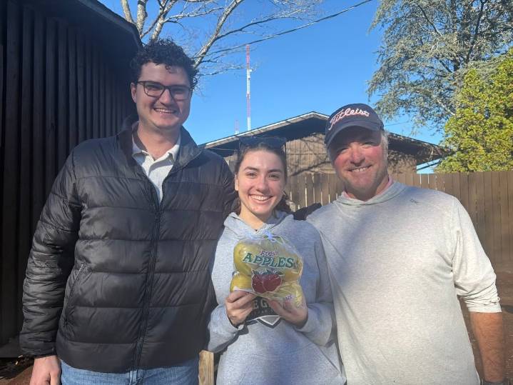 Fairmount Orchard Closing Marks the End of a Walden’s Ridge Tradition