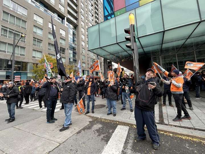 Patchwork of empty seats greets Alouettes as game day clashes with transit shutdown