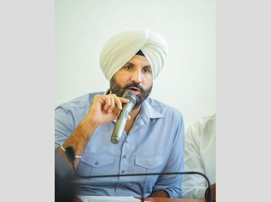 Raja Warring approaches High Court against SC Commission proceedings against him