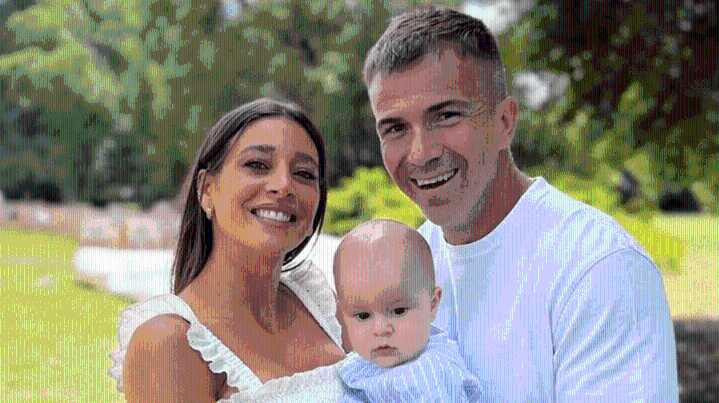 «Te amamos»: Las emotivas imágenes del bautismo de Marco, el hijo de Sol Pérez y Guido Mazzoni