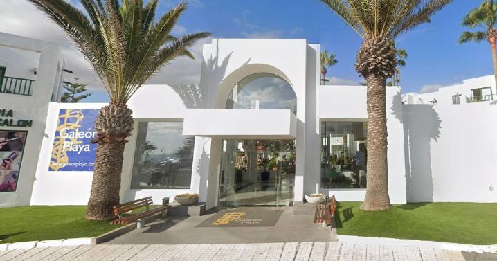 'Really lovely' Brit dies after horror fall from hotel balcony in holiday hotspot