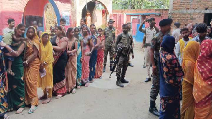 Bihar records brisk voter turnout of 42.31pc till 1 pm in first phase of Assembly polls