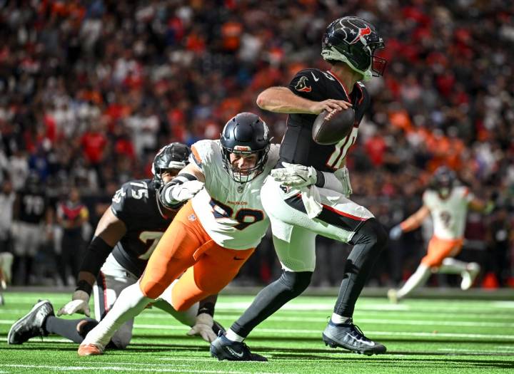 Zach Allen, Broncos defense dominate Texans to run win streak to six
