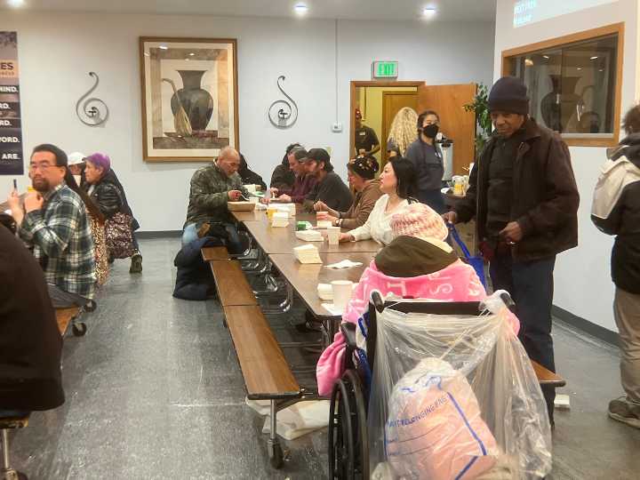 Here are places serving free Thanksgiving dinners in the Portland area