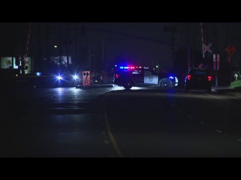 Driver stays at scene after man hit in Sacramento crash, police report