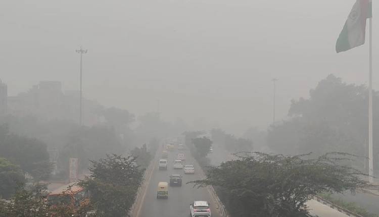 Delhi-NCR Chokes On Toxic Smog As AQI Slips Into ‘Severe’ Zone, Goes Over 400 In Hotspots
