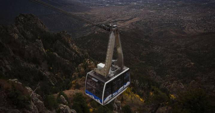 Sandia Peak Tram to close for winter maintenance