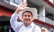 Asesinan a alcalde mexicano durante celebración por Día de Muertos