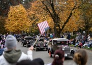 ‘Sacrifice and love’: Crowd turns out to honor vets during Lough Legacy Veterans Day Parade Updated 39 mins ago