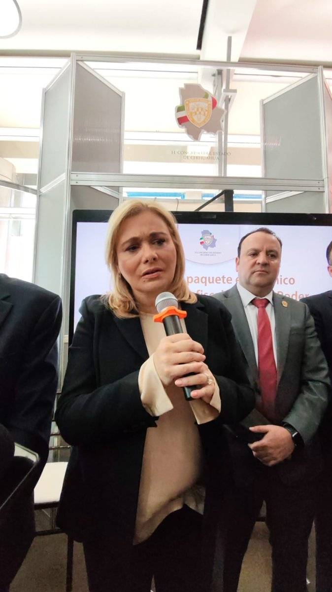 Reelección de Héctor Acosta, decisión del Congreso local; llegada de Godoy a la FGR corresponde a la Federación: Maru Campos