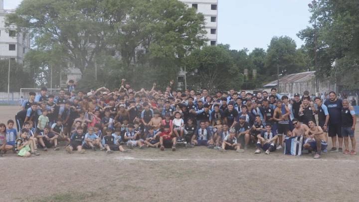 Banco hizo historia al lograr el ascenso con las divisiones inferiores en Rosarina