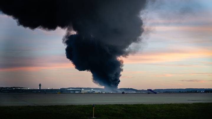 Vigil held in Kentucky to share sorrow over UPS plane crash that killed at least 13