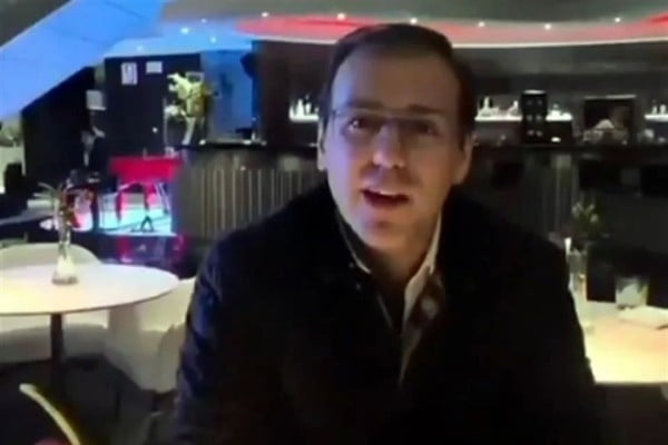 Desmiente abogado a Levy: está en Portugal, no en EU