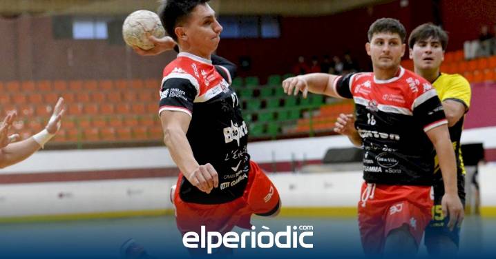 La Canaleta es una fortaleza: Mislata derrota a Torrevieja y se afianza en casa