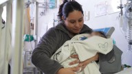Médicos de Jalisco salvan vida de Isabella, bebé prematura de Estados Unidos, con exitosa ciru...