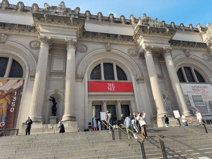 Teen throws water at historic paintings at NYC Met Museum, rips down tapestry: sources
