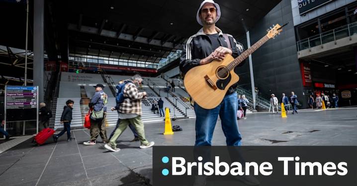 Oasis busker Melbourne: Meet Max Robinson, aka The Bass Invader, the street performing winning over thousands of Oasis fans