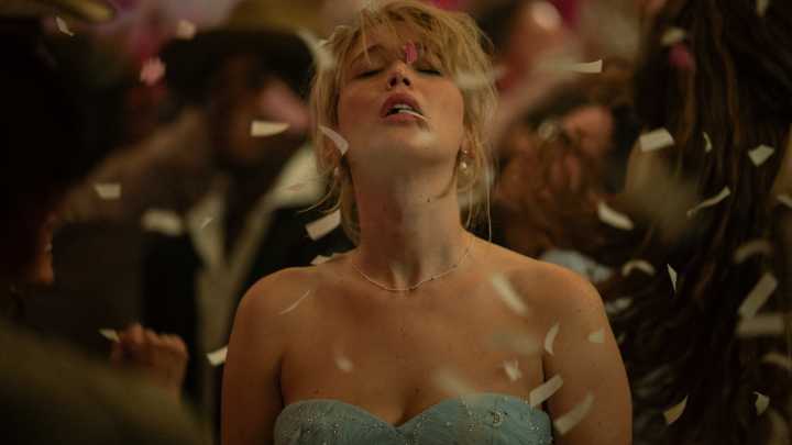 "Mátate, Amor": una adaptación bestial de la novela argentina que retrata una asfixiante vida doméstica