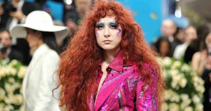 Chappell Roan Has Fans Asking 'Why So Hot?' in Mini