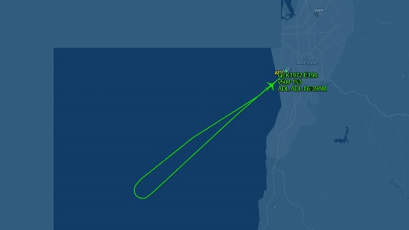 QantasLink flight forced to turn back after takeoff